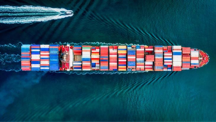 Container Ship (Photo by Cameron Venti on Unsplash) Cameron-venti-unsplash